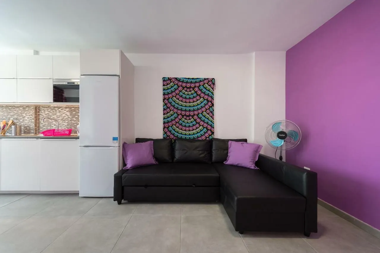Apartamentos Karma Playa del Ingles  0*, Playa del Ingles (Gran Canaria) İspanya